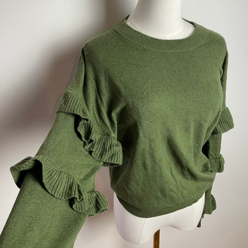 JCrew Ruffle Sleeve Sweater Womens Small Boho Fairy‎ Cottage Forest Granola